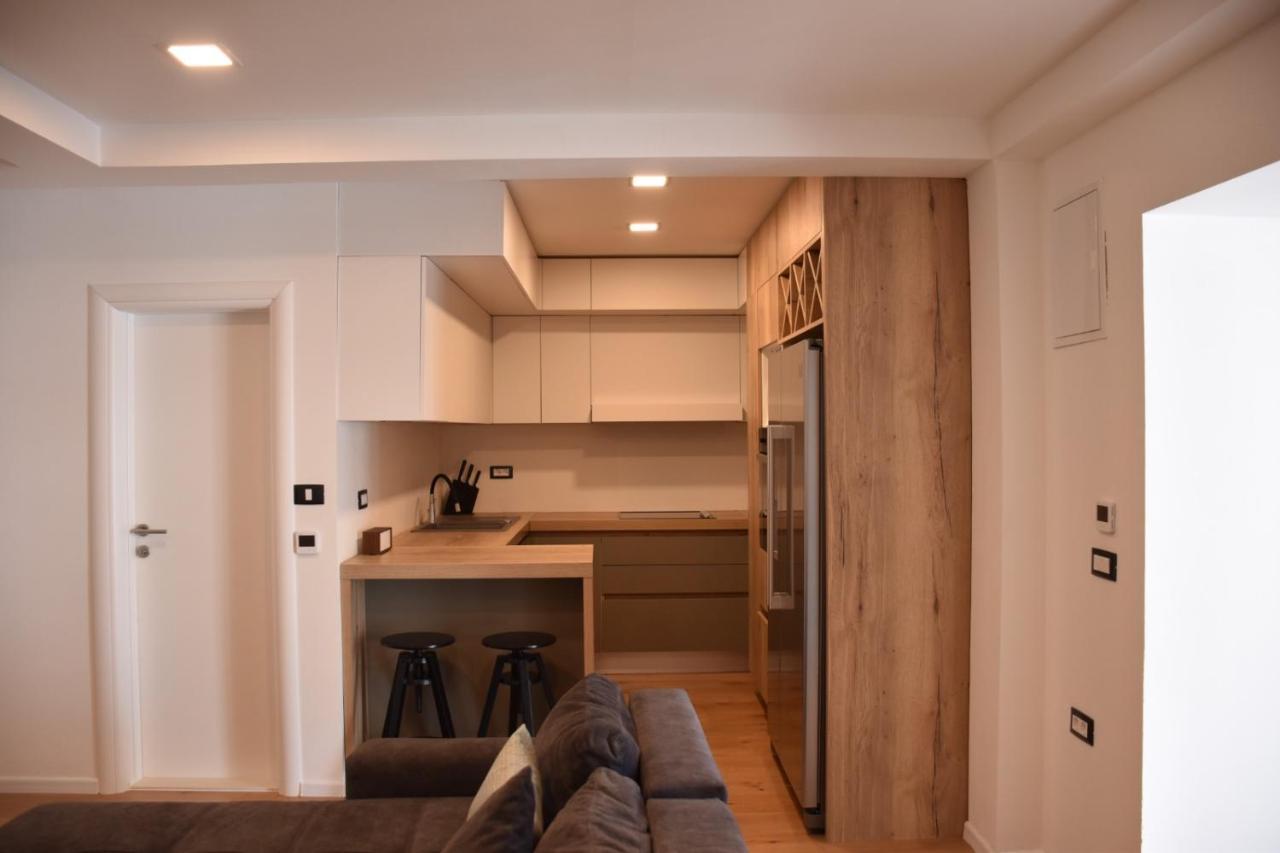Apartman Lucana Apartment Tribalj Exterior foto