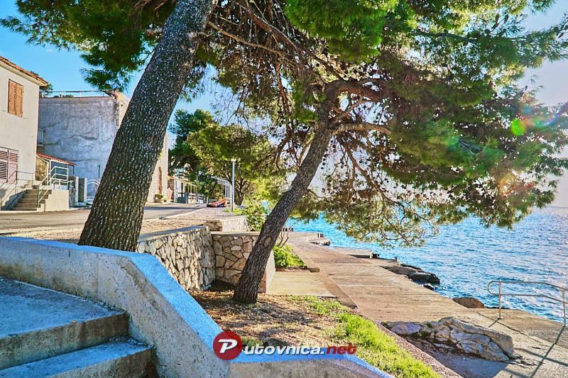 Apartman Lucana Apartment Tribalj Exterior foto